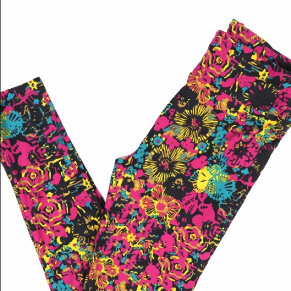 LAST CHANCE LuLaRoe OS leggings